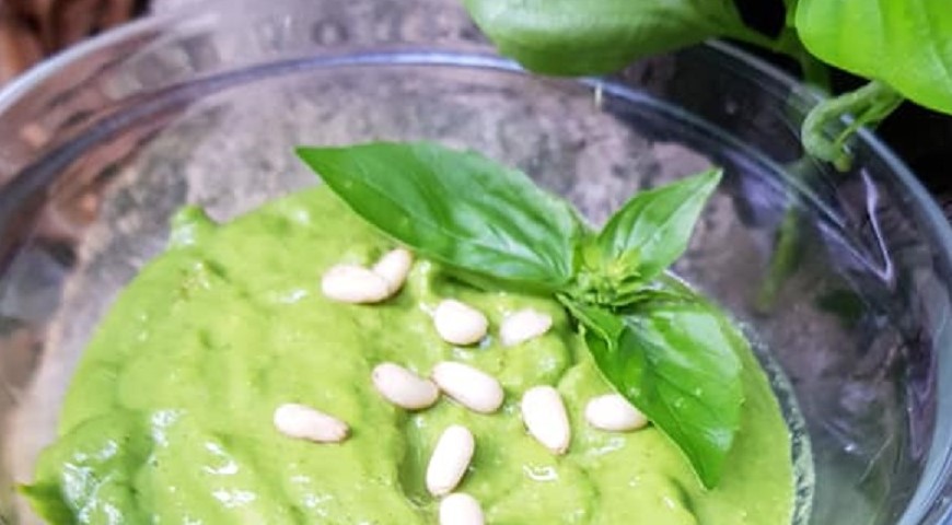 Anti Inflammatory Roasted Zucchini and Basil Pesto